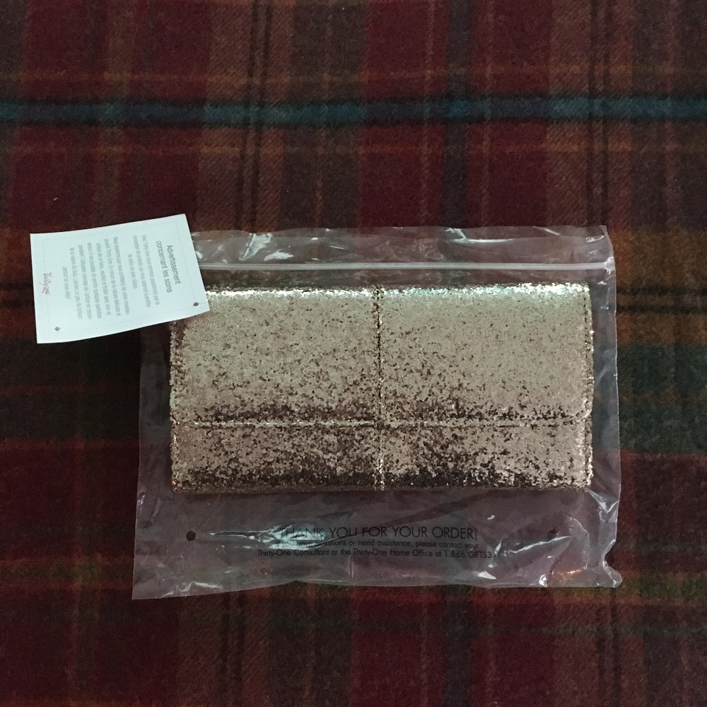 Thirty - One Glitter Clutch